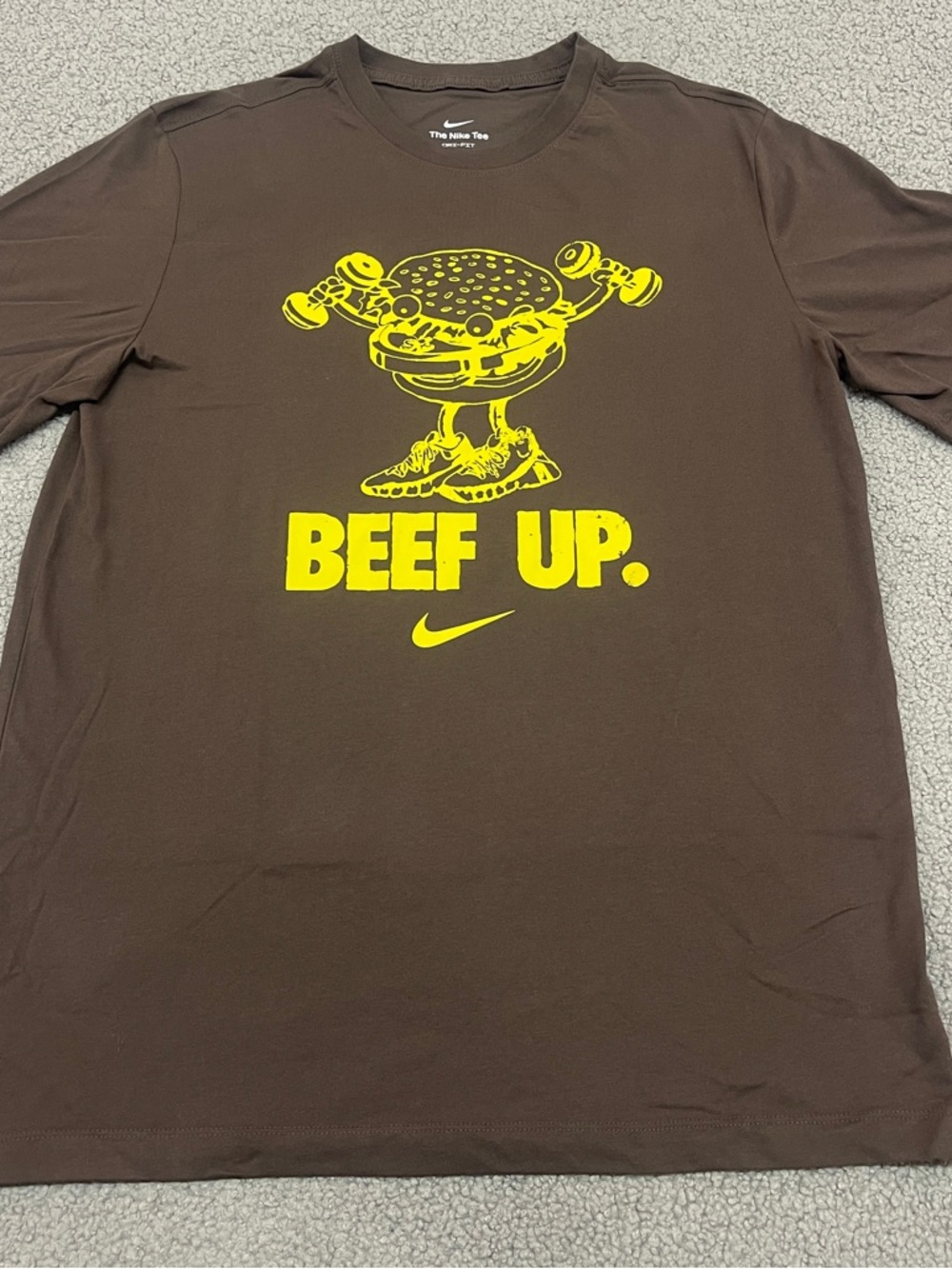 Nike Beef Up Burger Graphic Dri-FIT Tee Mens LT Brown Training Shirt NWT Funny